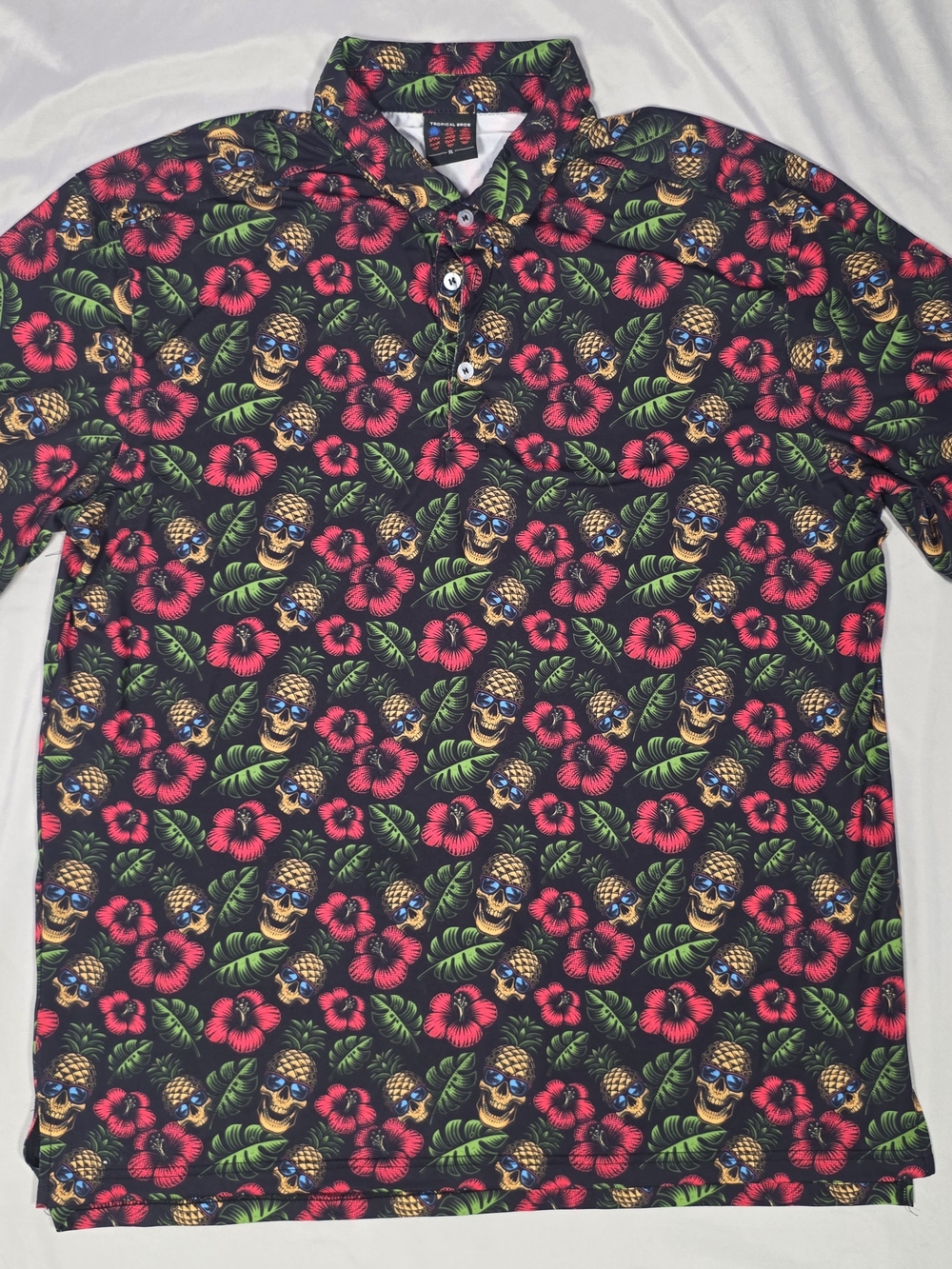Tropical Bros Men's XL With Skull Flower Design Pattern Button Up